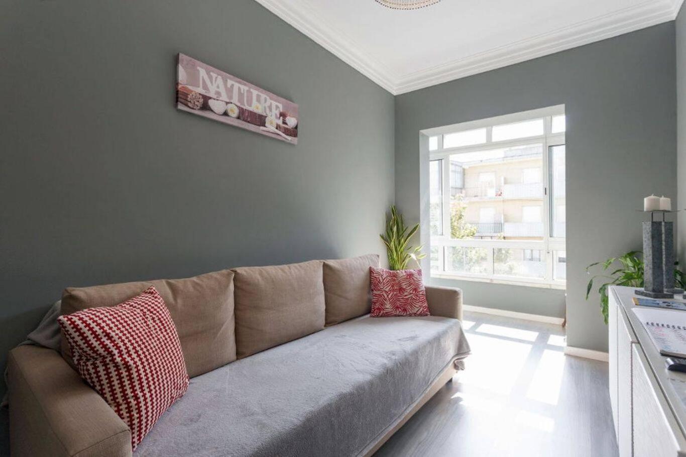 Be Local - With 2 Bedrooms In Moscavide - Appartement *